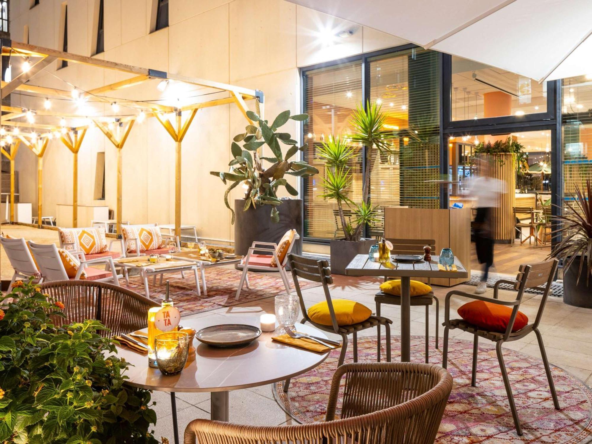 Отель Ibis Marseille Centre Euromed Экстерьер фото